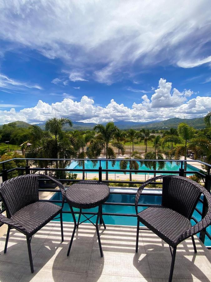Casa De Espanola Hotel And Resort Aritao Exteriör bild